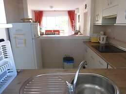 Beautiful 2 Bedroom, 2 Bathroom Apartment