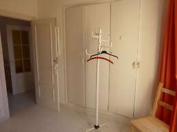 Beautiful 2 Bedroom, 2 Bathroom Apartment