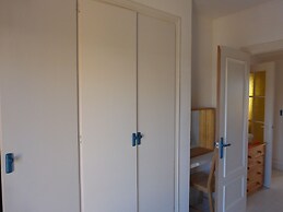 Beautiful 2 Bedroom, 2 Bathroom Apartment