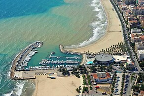 520 · Golden Coast Paradise