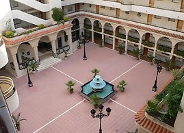 520 · Golden Coast Paradise