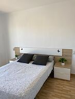 520 · Golden Coast Paradise