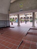 520 · Golden Coast Paradise