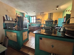 Cd-2102 · Three Bedroom Townhouse