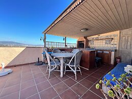 Cd-2102 · Three Bedroom Townhouse