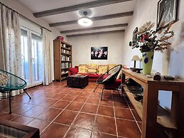 Cd-2102 · Three Bedroom Townhouse