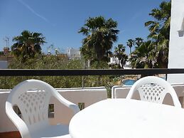 Beautiful 1 Bedroom Apartment