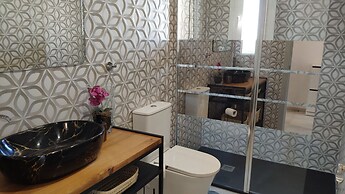 Beautiful 1 Bedroom Apartment