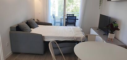 517 · Golden Coast Royal