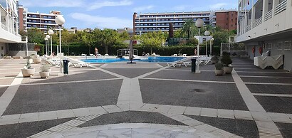 517 · Golden Coast Royal