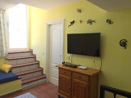 2 Bd Apartment With Stunning View