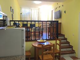 2 Bd Apartment With Stunning View