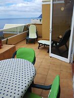 2 Bd Apartment With Stunning View