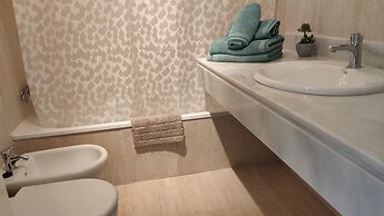 2 Bedroom 2 Bedroom Apartment With Swimming Pool