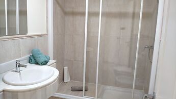 2 Bedroom 2 Bedroom Apartment With Swimming Pool