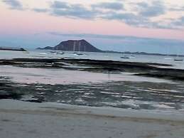 Beach Apt With Fast Wifi