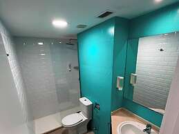 Beach Apt With Fast Wifi