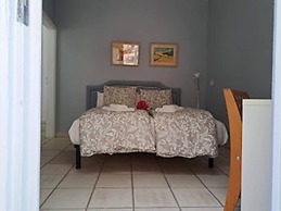 Castillete Puerto Mogan by El Sirocco