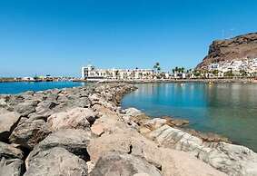 Castillete Puerto Mogan by El Sirocco