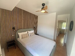 Modern Duplex Apartment Near Swimming Pool