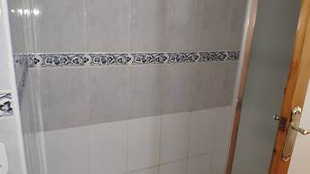 Lovely 2 Bedroom Apartment With Pool