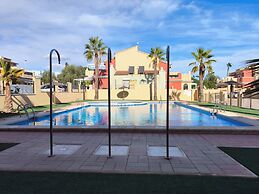 Beach & Pool Av Mancha