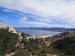Apartment With Panoramic Frontal Sea Views