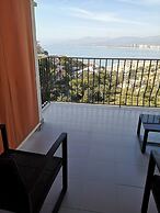 Apartment With Panoramic Frontal Sea Views