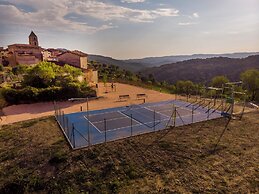 Experience the Rural Spain With Wine, Activities and More at Sidro & C