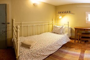 Experience the Rural Spain With Wine, Activities and More at Sidro & C