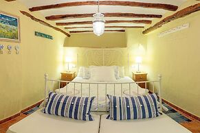 Experience the Rural Spain With Wine, Activities and More at Sidro & C
