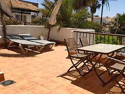 Perfect Apartment Just a few Steps From Beach