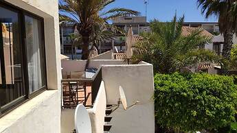 Perfect Apartment Just a few Steps From Beach