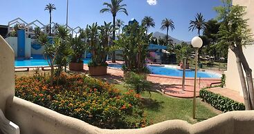 Apt In Benal Beach Resort, Wifi, 100m From Beach