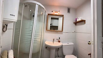 Apt In Benal Beach Resort, Wifi, 100m From Beach