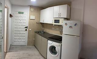 Apt In Benal Beach Resort, Wifi, 100m From Beach