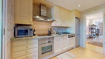 Magnificent Duplex Penthouse in Puerto Banus