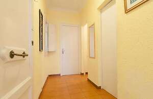 Room-private Room With 200m2 Sunny Terra