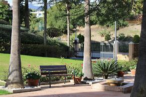 Beautiful Flat Near Golf Courses With sea Views