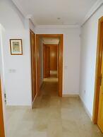 Beautiful Flat Near Golf Courses With sea Views