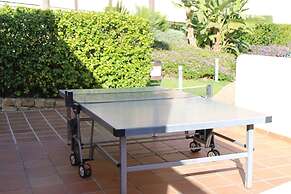 Beautiful Flat Near Golf Courses With sea Views