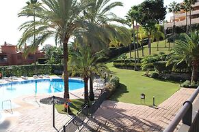 Beautiful Flat Near Golf Courses With sea Views