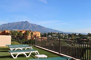 Beautiful Flat Near Golf Courses With sea Views