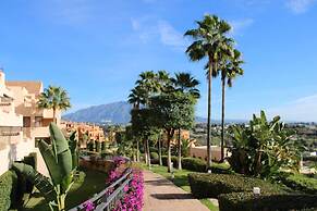 Beautiful Flat Near Golf Courses With sea Views