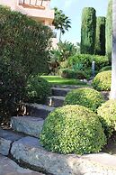 Beautiful Flat Near Golf Courses With sea Views