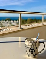 Beautiful Flat With a Wonderful View Close to the Beach