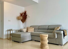 Beautiful Flat With a Wonderful View Close to the Beach