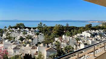 Beautiful Flat With a Wonderful View Close to the Beach