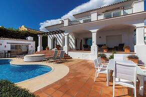 Magnificent Villa Near Sotogrande Exceptional View