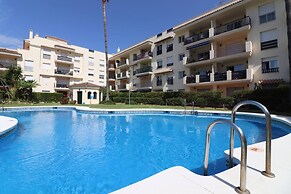 Apartment 10 Minutes Walk From Puerto Banús